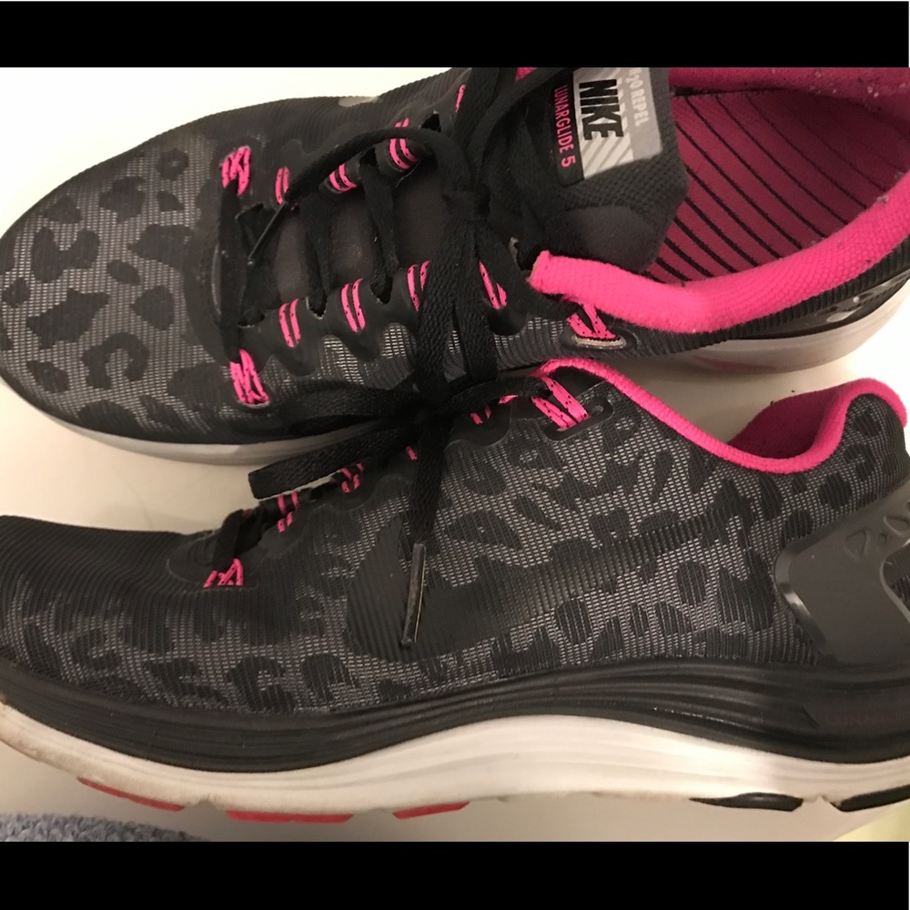 Women's Nike Lunarglide+ 5 Shield Shoes, Size 7.5